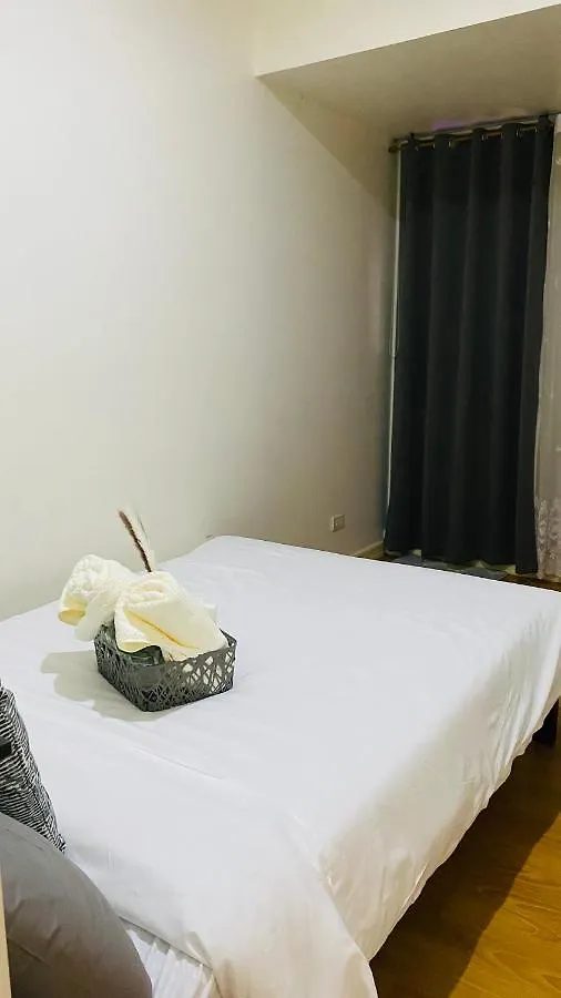 Cozy And Minimalist Room Near Airport Manila Lägenhetshotell